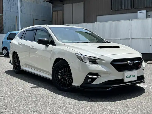 スバル レヴォーグ 1．8STIスポーツ EX 愛知県 2023(令5)年 2.7万km クリスタルホワイトP ワンオーナー/純メーカー11.6インチナビテレビ/フルセグテレビ/サンルーフ/黒赤コンビレザーシート/デジタルインナーミラー/STiアンダースポイラー/ドライブレコーダー/バックサイドカメラ/パワーバックドア/純18インチAW/レーダークルースコントロール/新車保証書.取説/スペアキー