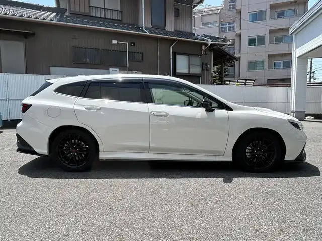 スバル レヴォーグ 1．8STIスポーツ EX 愛知県 2023(令5)年 2.7万km クリスタルホワイトP ワンオーナー/純メーカー11.6インチナビテレビ/フルセグテレビ/サンルーフ/黒赤コンビレザーシート/デジタルインナーミラー/STiアンダースポイラー/ドライブレコーダー/バックサイドカメラ/パワーバックドア/純18インチAW/レーダークルースコントロール/新車保証書.取説/スペアキー