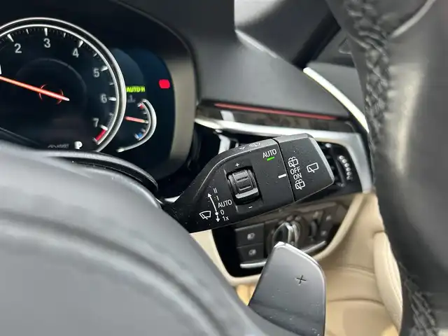 ＢＭＷ ５３０ｉ ツーリング Mスポーツ 滋賀県 2017(平29)年 4.4万km サファイアブラックP サンルーフ/ベージュ革シート／シートヒーター/アダプティブＬＥＤヘッドライト/インテリジェントセーフティ/ＡＣＣ/ＬＫＡ/ＢＳＭ/ドライブレコーダー/１９インチＡＷ/HDDナビ/フルセグテレビ/アイドリングストップ
