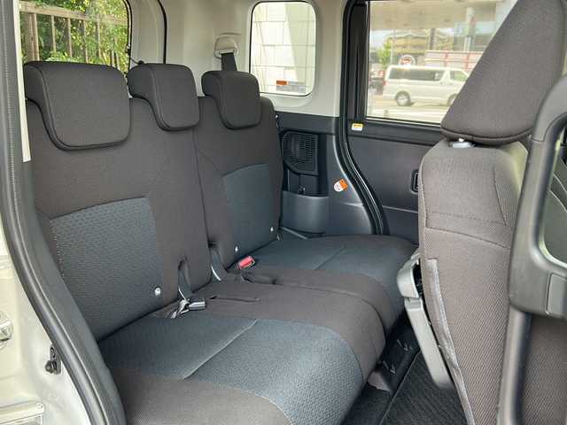 トヨタ ルーミー G 京都府 2022(令4)年 0.2万km パールホワイトⅢ ワンオーナー車/純正SDナビ/・Bluetooth Audio/・CD/・ワンセグTV/・USB/バックカメラ/パノラミックビューモニター/アイドリングストップ/前後ドライブレコーダー/スマートアシスト/・衝突警報機能/・衝突回避支援ブレーキ機能/・ブレーキ制御付誤発進抑制機能/・車線逸脱警報機能/・路側逸脱警報機能/・ふらつき警報/・先行車発進お知らせ機能/・クリアランスソナー/・AHB/・ADB/シートヒーター(D＋N席)/両側パワースライドドア/ステアリングスイッチ/電動格納ウィンカーミラー/リアサンシェード/オートリトラクタブルミラー/純正フロアマット/純正ドアバイザー/取扱説明書/ナビ取扱説明書/保証書/スマートキースペア