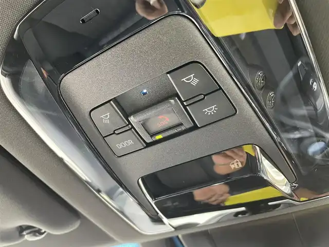 トヨタ ハリアー G 石川県 2024(令6)年 0.9万km ブラック 純正ディスプレイオーディオ/フルセグTV/ナビ/Bカメラ/LEDヘッドライト/ビルトインETC/パワーバックドア/デジタルミラー/トヨタセーフティセンス/レーダークルーズ/純正アルミホイール/スマートキー/プッシュスタート/電動ミラー/ハーフレザーシート/オートライト/オートエアコン/保証書