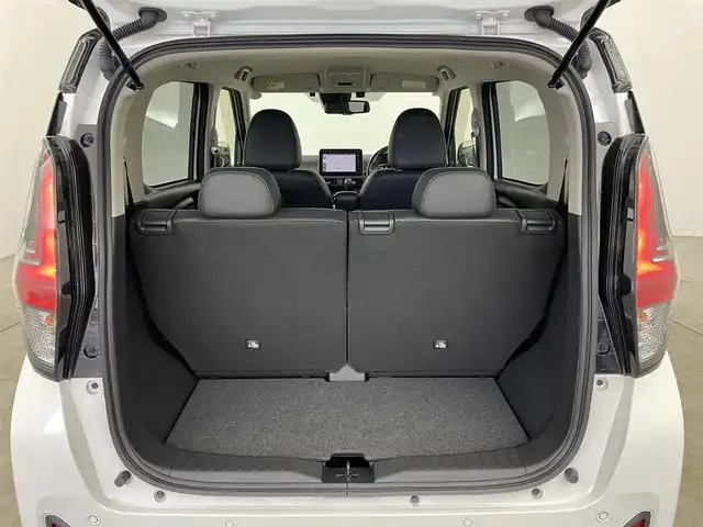 日産 デイズ HWS Gターボ アーバンクロム プロパイロットED 埼玉県 2024(令6)年 0.8万km パール プロパイロット　純正９インチナビ　アラウンドビューモニター　ＥＴＣ　ドライブレコーダー　レーダークルーズコントロ―ル　純正アルミホイール　オートハイビーム　スマートキー　ＬＥＤライト　地デジフルセグ