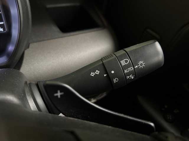 スズキ スペーシア ギア HYBRID XZターボ 道央・札幌 2022(令4)年 4.5万km クールカーキパールメタリック/ガンメタリック2トーン 【2509034538】/４ＷＤ　/ターボ　/デュアルカメラブレーキサポート　/社外ナビ　/フルセグＴＶ　/社外１４インチアルミホイール　/両側電動スライドドア　/前席シートヒーター　/プッシュスタート　/ＬＥＤヘッドライト　/フォグＬＥＤ