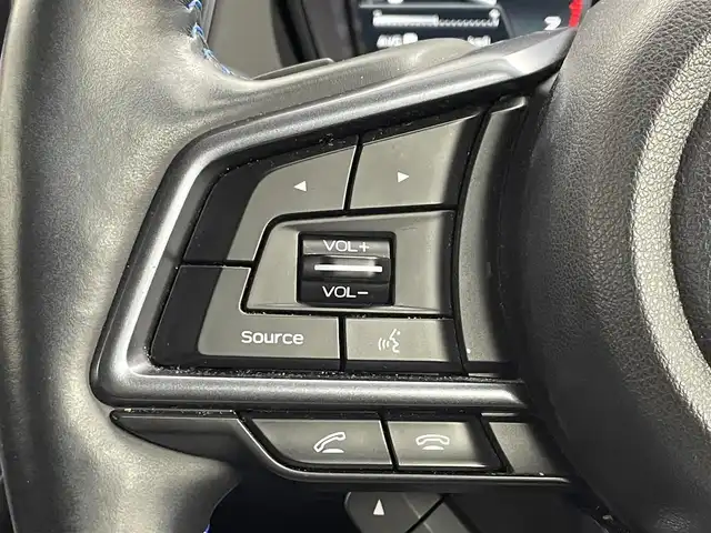 スバル レヴォーグ 1．8GT－H EX 道央・札幌 2021(令3)年 3.1万km アイスシルバーメタリック ・４WD/・１１．６インチセンターインフォメーションディスプレイナビ/　AppleCarplay/AndroidAuto/BT/AUX/フルセグ/・ステアリングスイッチ/・フロント＆サイド＆バックカメラ/・デジタルインナーミラー/・ドライブレコーダー前後/・ビルトインETC/・アイサイトX/　プリクラッシュブレーキ/エマージェンシーレーンキープアシスト/　後退速度リミッター/車線逸脱防止/先行車発進お知らせ/・オートビークルホールド/・スバルリヤビークルディテクション/・後退時ブレーキアシスト/・クリアランスソナー/・横滑り防止装置/・アイドリングストップ/・SI-DRIVE/・パドルシフト/・パワーバックドア/・オートマチックハイビーム/・オートライト/・ヘッドランプレベライザー/・LEDヘッドライト/・LEDフロント＆リヤフォグランプ/・LEDアクセサリーライナー/・ドアミラーウィンカー/・全席シートヒーター/・D+N席パワーシート/・D席メモリーシート/・純正１８インチAW/・純正フロアマット/・ドアバイザー/・トノカバー/・プッシュスタート/・スマートキー/・スペアキー