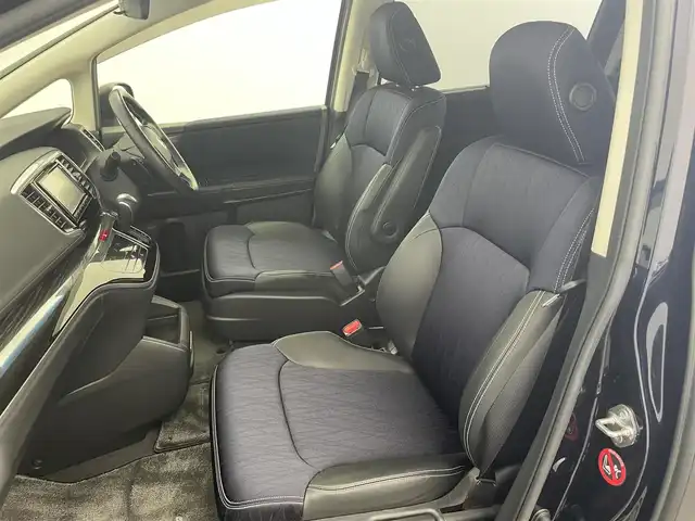 ホンダ オデッセイ アブソルート 20thアニバーサリー 富山県 2015(平27)年 5.3万km プレミアムヴィーナスブラックP 純正ナビ（AM/FM/DVD/BT/フルセグ）/バックカメラ/ドライブレコーダー/ETC/ハーフレザーシート/D席パワーシート/衝突被害軽減システム/レーダークルーズコントロール/レーンキープアシスト/横滑り防止装置/アイドリングストップ/純正アルミホイール/純正フロアマット/オートLEDライト/フォグライト/革巻きステアリング/ステアリングスイッチ/パドルシフト/スマートキー/スペアキー