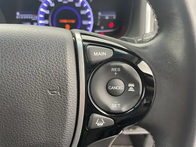 ホンダ オデッセイ アブソルート 20thアニバーサリー 富山県 2015(平27)年 5.3万km プレミアムヴィーナスブラックP 純正ナビ（AM/FM/DVD/BT/フルセグ）/バックカメラ/ドライブレコーダー/ETC/ハーフレザーシート/D席パワーシート/衝突被害軽減システム/レーダークルーズコントロール/レーンキープアシスト/横滑り防止装置/アイドリングストップ/純正アルミホイール/純正フロアマット/オートLEDライト/フォグライト/革巻きステアリング/ステアリングスイッチ/パドルシフト/スマートキー/スペアキー