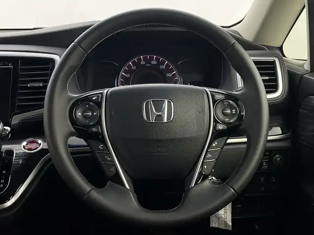 ホンダ オデッセイ アブソルート・EXホンダセンジング 新潟県 2016(平28)年 4万km プレミアムヴィーナスブラックP HONDASENSING/HONDAインターナビ　型式3HU7/マルチビューカメラ/スマートパーキングシステム/手動開閉リアエンターテインメントシステム/LEDヘッドライト/ブラインドスポット/両側パワースライドドア/スペアキー1本/パワーシート　D席/フルセグ