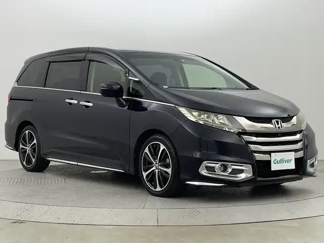 ホンダ オデッセイ アブソルート・EXホンダセンジング 新潟県 2016(平28)年 4万km プレミアムヴィーナスブラックP HONDASENSING/HONDAインターナビ　型式3HU7/マルチビューカメラ/スマートパーキングシステム/手動開閉リアエンターテインメントシステム/LEDヘッドライト/ブラインドスポット/両側パワースライドドア/スペアキー1本/パワーシート　D席/フルセグ