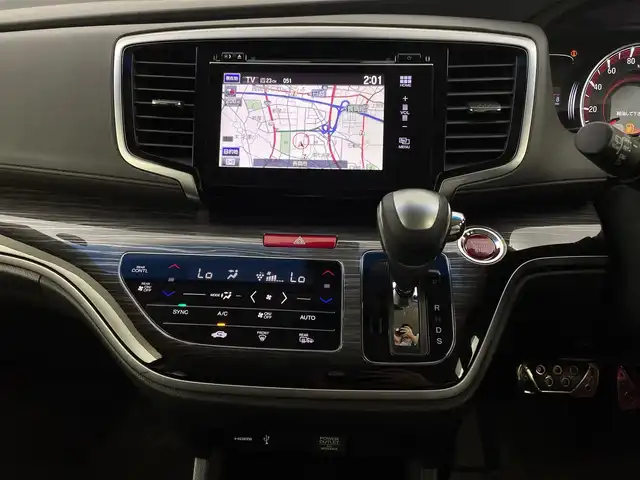 ホンダ オデッセイ アブソルート・EXホンダセンジング 新潟県 2016(平28)年 4万km プレミアムヴィーナスブラックP HONDASENSING/HONDAインターナビ　型式3HU7/マルチビューカメラ/スマートパーキングシステム/手動開閉リアエンターテインメントシステム/LEDヘッドライト/ブラインドスポット/両側パワースライドドア/スペアキー1本/パワーシート　D席/フルセグ