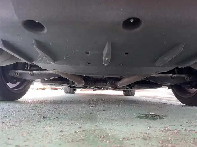 レクサス ＧＳ Ｆ 和歌山県 2015(平27)年 4.3万km ホワイトノーヴァガラスフレーク 純正メーカーナビ(CD/DVD/SD/BT/USB/AUX)/バックカメラ/フルセグテレビ/マークレビンソン/ムーンルーフ/テレビキャンセラー/ヘッドアップディスプレイ/プリクラッシュセーフティ/ブラインドスポットモニター/コーナーセンサー/ETC 2.0/ドライブレコーダー/パワーシート/シートメモリー/全席シートヒーター/エアシート/ステアリングヒーター/パドルシフト