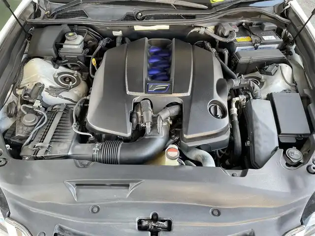 レクサス ＧＳ Ｆ 和歌山県 2015(平27)年 4.3万km ホワイトノーヴァガラスフレーク 純正メーカーナビ(CD/DVD/SD/BT/USB/AUX)/バックカメラ/フルセグテレビ/マークレビンソン/ムーンルーフ/テレビキャンセラー/ヘッドアップディスプレイ/プリクラッシュセーフティ/ブラインドスポットモニター/コーナーセンサー/ETC 2.0/ドライブレコーダー/パワーシート/シートメモリー/全席シートヒーター/エアシート/ステアリングヒーター/パドルシフト