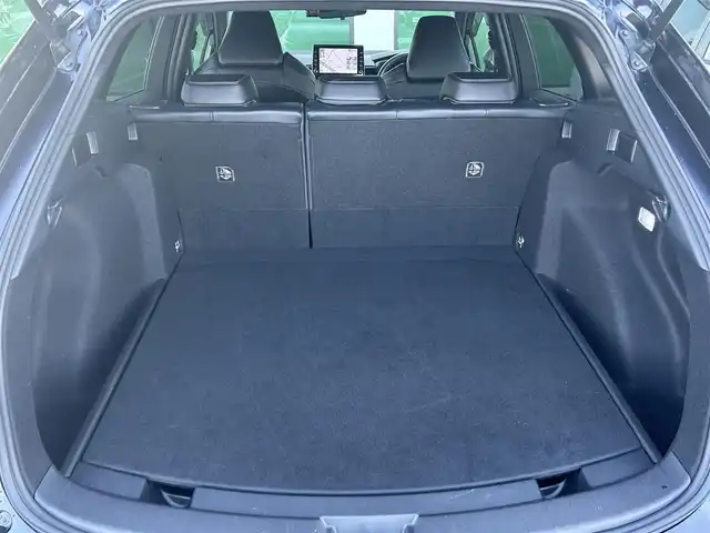 トヨタ カローラツーリング ハイブリッド ダブルバイビー 香川県 2020(令2)年 3.8万km スパークリングブラックパールクリスタルシャイン トヨタセーフティーセンス/・レーダークルーズコントロール/・プリクラッシュセーフティー/・レーントレーシングアシスト/・オートマチックハイビーム/・レーンディパーチャーアラート/純正9インチディスプレイオーディオ/→AM/FM/Bluetooth/地図機能有/バックカメラ/ハーフレザーシート/シートヒーター/エアーシート/革巻きステアリング/ステアリングヒーター/ステアリングリモコン/前後ドライブレコーダー/オートホールド/LEDヘッドライト/コーナーセンサー/ブラインドスポットモニター/純正アルミホイール17インチ/純正フロアマット/ドアバイザー/ETC/プッシュスタート/スマートキー