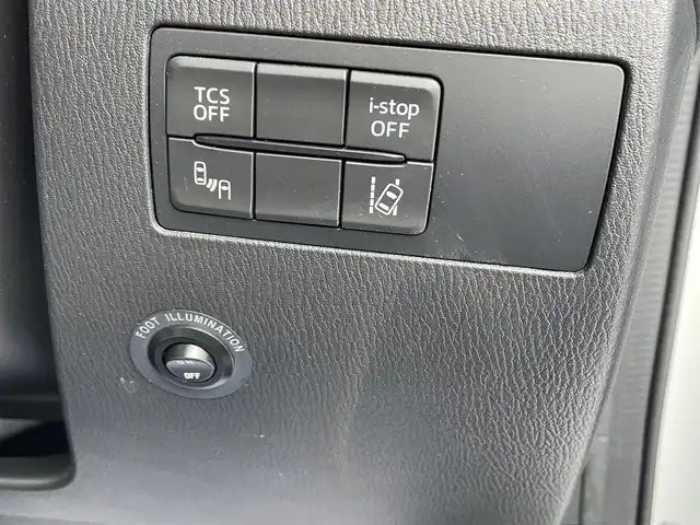 マツダ ＣＸ－３ XD ツーリング Lパッケージ 道央・札幌 2015(平27)年 9.1万km セラミックM (株)IDOMが運営する【じしゃロン札幌豊平店】の自社ローン対象車両になります。こちらは現金ご利用時の価格です。/自社ローンご希望の方は別途その旨お申付け下さい。/4WD/純正ナビ・フルセグTV/　　(CD/DVD/BT)/バックカメラ/レーダークルーズコントロール/LEDオートライト/ハーフレザーシート/シートヒーター/純正16インチアルミホイール/ステアリングスイッチ/パドルシフト/ヘッドアップディスプレイ/スマートキー/ETC