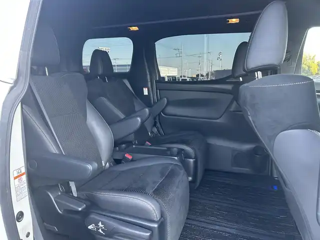 トヨタ アルファード S タイプゴールド 栃木県 2020(令2)年 5.1万km ラグジュアリーホワイトパールクリスタルシャインガラスフレーク トヨタセーフティセンス/サンルーフ/モデリスタフルエアロ/純正ナビ/フルセグTV/Bluetooth/MSV/USB/バックカメラ/ビルトインETC/前後ドライブレコーダー/両側パワースライドドア/パワーバックドア/レーダークルーズコントロール/プッシュスタート/ステアリングリモコン/LEDオートライト/LEDフォグランプ/純正18インチAW/アイドリングストップ/横滑り防止装置/電動格納ミラー