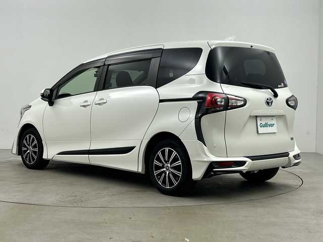 トヨタ シエンタ ハイブリッド G クエロ 鹿児島県 2021(令3)年 3.8万km ホワイトパールクリスタルシャイン 純正SDナビ/（AM/FM/CD/DVD/Bluetooth/フルセグ）/バックカメラ/モデリスタエアロ/Toyota Safety Sense/・プリクラッシュセーフティ/・レーンディパーチャーアラート/・オートマチックハイビーム/・先行車発進告知機能/・インテリジェントクリアランスソナー/ドライブレコーダー/ビルトインETC/両側パワースライドドア/ステアリングリモコン/LEDヘッドライト/フォグライト/スマートキー