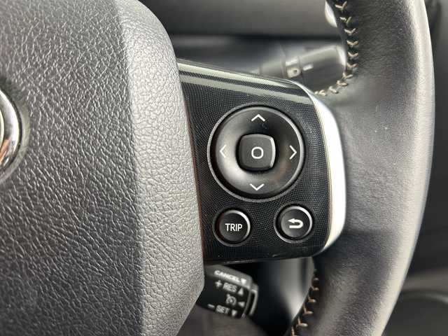 トヨタ シエンタ ハイブリッド G クエロ 鹿児島県 2021(令3)年 3.8万km ホワイトパールクリスタルシャイン 純正SDナビ/（AM/FM/CD/DVD/Bluetooth/フルセグ）/バックカメラ/モデリスタエアロ/Toyota Safety Sense/・プリクラッシュセーフティ/・レーンディパーチャーアラート/・オートマチックハイビーム/・先行車発進告知機能/・インテリジェントクリアランスソナー/ドライブレコーダー/ビルトインETC/両側パワースライドドア/ステアリングリモコン/LEDヘッドライト/フォグライト/スマートキー