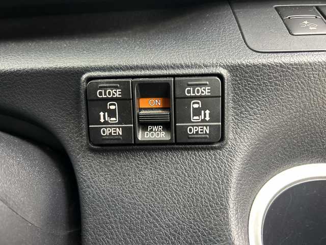 トヨタ シエンタ ハイブリッド G クエロ 鹿児島県 2021(令3)年 3.8万km ホワイトパールクリスタルシャイン 純正SDナビ/（AM/FM/CD/DVD/Bluetooth/フルセグ）/バックカメラ/モデリスタエアロ/Toyota Safety Sense/・プリクラッシュセーフティ/・レーンディパーチャーアラート/・オートマチックハイビーム/・先行車発進告知機能/・インテリジェントクリアランスソナー/ドライブレコーダー/ビルトインETC/両側パワースライドドア/ステアリングリモコン/LEDヘッドライト/フォグライト/スマートキー