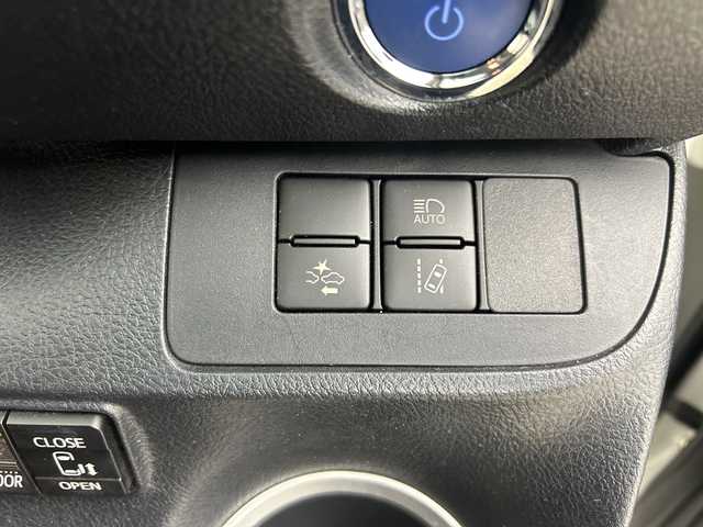 トヨタ シエンタ ハイブリッド G クエロ 鹿児島県 2021(令3)年 3.8万km ホワイトパールクリスタルシャイン 純正SDナビ/（AM/FM/CD/DVD/Bluetooth/フルセグ）/バックカメラ/モデリスタエアロ/Toyota Safety Sense/・プリクラッシュセーフティ/・レーンディパーチャーアラート/・オートマチックハイビーム/・先行車発進告知機能/・インテリジェントクリアランスソナー/ドライブレコーダー/ビルトインETC/両側パワースライドドア/ステアリングリモコン/LEDヘッドライト/フォグライト/スマートキー