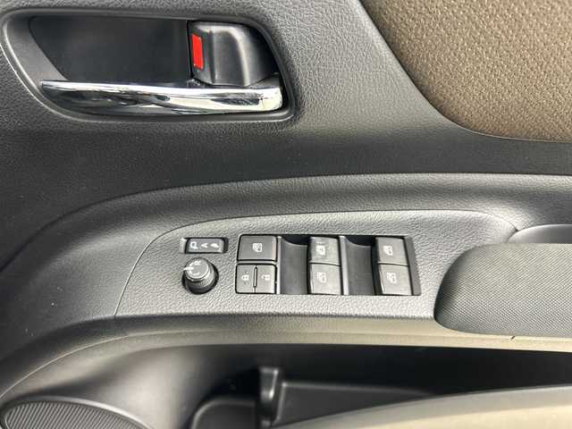 トヨタ シエンタ ハイブリッド G クエロ 鹿児島県 2021(令3)年 3.8万km ホワイトパールクリスタルシャイン 純正SDナビ/（AM/FM/CD/DVD/Bluetooth/フルセグ）/バックカメラ/モデリスタエアロ/Toyota Safety Sense/・プリクラッシュセーフティ/・レーンディパーチャーアラート/・オートマチックハイビーム/・先行車発進告知機能/・インテリジェントクリアランスソナー/ドライブレコーダー/ビルトインETC/両側パワースライドドア/ステアリングリモコン/LEDヘッドライト/フォグライト/スマートキー