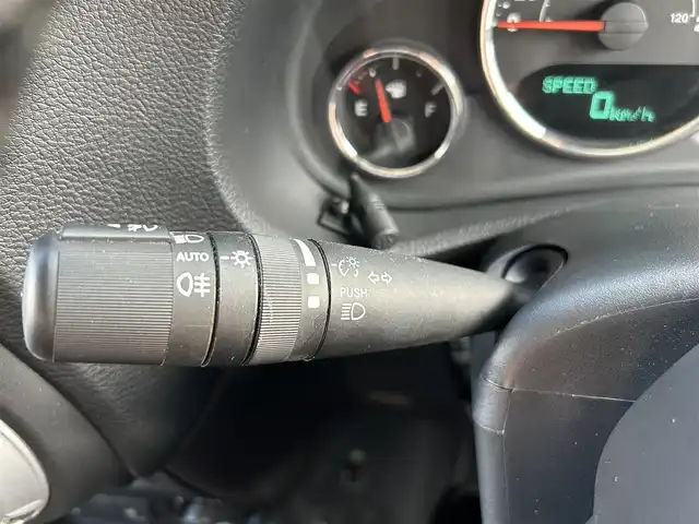 クライスラー・ジープ ジープ ラングラー アンリミテッド サハラ 石川県 2014(平26)年 5.8万km 黒 黒革シート/シートヒーター/カロッツェリアナビ/フルセグTV/バックカメラ/サイドカメラ/ALPINEスピーカー/クルーズコントロール/ヒルディセントコントロール/トランスファーレバー/オートライト