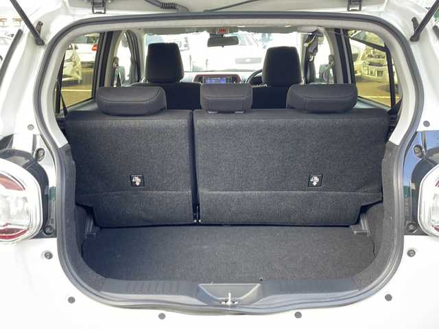 トヨタ パッソ モーダ　Gパッケージ 徳島県 2016(平28)年 3.2万km パールホワイトⅢ 純正7型SDナビ　NSCD-W66/（ラジオ/フルセグ/CD/SD/BT/AUX）/バックカメラ/ビルトインETC/後方コーナーセンサー/LEDヘッドライト/純正14インチアルミホイール/アイドリングストップ/オートライト/純正フロアマット/スペアキー/スマートキー/ステアリングリモコン/純正ドアバイザー/レーンキープアシスト