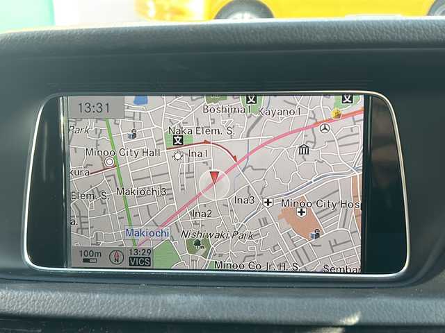 メルセデス・ベンツ Ｅ２５０ アバンギャルド 大阪府 2015(平27)年 3.7万km パール 純正ナビ/BTオーディオ/フルセグテレビ/全方位カメラ/前席シートヒーター/前席パワーシート/パドルシフト/本革巻きステアリング/ハーフレザーシート/LEDヘッドライト/オートライト/AMGフロアマット（純正）/AMG18インチAW（記載）/ETC/スペアキー