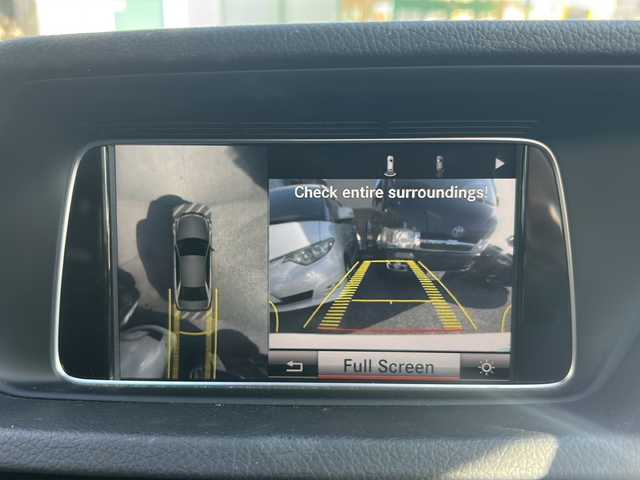 メルセデス・ベンツ Ｅ２５０ アバンギャルド 大阪府 2015(平27)年 3.7万km パール 純正ナビ/BTオーディオ/フルセグテレビ/全方位カメラ/前席シートヒーター/前席パワーシート/パドルシフト/本革巻きステアリング/ハーフレザーシート/LEDヘッドライト/オートライト/AMGフロアマット（純正）/AMG18インチAW（記載）/ETC/スペアキー