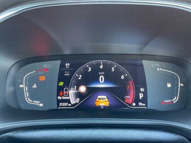 ルノー メガーヌ 埼玉県 2022(令4)年 2.2万km オレンジ ワンオーナー /カロッツェリアナビ /フルセグTV /AppleCarPlay /OZレーシング19インチAW /ACC /バックカメラ /LEDヘッドライト /シートヒーター /ドライブレコーダー /ETC