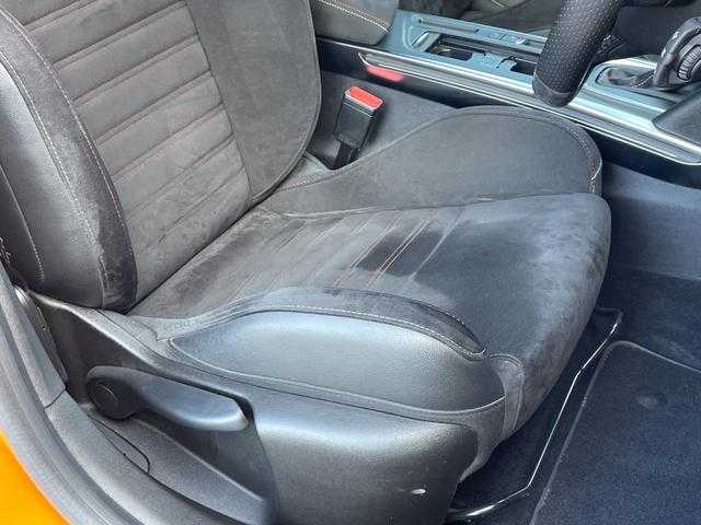 ルノー メガーヌ 埼玉県 2022(令4)年 2.2万km オレンジ ワンオーナー /カロッツェリアナビ /フルセグTV /AppleCarPlay /OZレーシング19インチAW /ACC /バックカメラ /LEDヘッドライト /シートヒーター /ドライブレコーダー /ETC