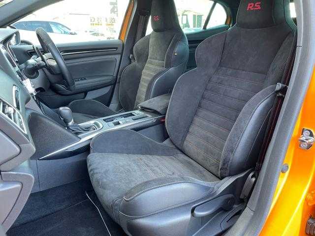 ルノー メガーヌ 埼玉県 2022(令4)年 2.2万km オレンジ ワンオーナー /カロッツェリアナビ /フルセグTV /AppleCarPlay /OZレーシング19インチAW /ACC /バックカメラ /LEDヘッドライト /シートヒーター /ドライブレコーダー /ETC