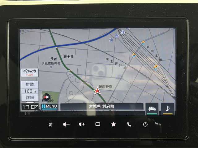 スズキ ソリオ バンディット HV SV 宮城県 2024(令6)年 0.7万km ピュアホワイトP 両側パワースライドドア/純正ナビ/(FM/AM/CD/DVD/USB/iPod/Smartphonerink/フルセグTV/Bluetooth)/全方位カメラ/バックカメラ/WiFi/パドルシフト/デュアルカメラブレーキサポート/プッシュスタート/スマートキー/スペアキー/オートライト/オートマチックハイビーム/LEDヘッドライト/フォグランプ/ヘッドライトレベライザー/純正15インチアルミホイール
