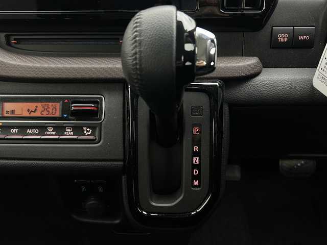 スズキ ソリオ バンディット HV SV 宮城県 2024(令6)年 0.7万km ピュアホワイトP 両側パワースライドドア/純正ナビ/(FM/AM/CD/DVD/USB/iPod/Smartphonerink/フルセグTV/Bluetooth)/全方位カメラ/バックカメラ/WiFi/パドルシフト/デュアルカメラブレーキサポート/プッシュスタート/スマートキー/スペアキー/オートライト/オートマチックハイビーム/LEDヘッドライト/フォグランプ/ヘッドライトレベライザー/純正15インチアルミホイール