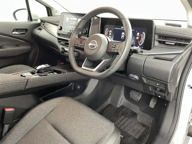 日産 オーラ G 福島県 2023(令5)年 2万km ブリリアントシルバー ワンオーナー/純正ナビ/（AM/FM/BT/HDMI)/プロパイロット/・アダプティブクルーズコントロール/・車線逸脱警報/・レーンアシスト/・ブラインドスポットモニター/・クリアランスソナー/フルセグTV/ETC2.0/アラウンドビューモニター/デジタルインナーミラー/ドライブレコーダー/ブラインドスポットモニター/LEDヘッドライト/・フォグランプ/ウィンカードアミラー/BOSEサウンド/純正17インチAW/ハーフレザーシート/スマートキー/・スペアキー/ドアバイザー/純正フロアマット/取説/・保証書