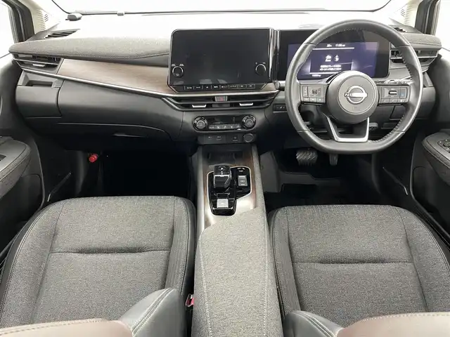 日産 オーラ G 福島県 2023(令5)年 2万km ブリリアントシルバー ワンオーナー/純正ナビ/（AM/FM/BT/HDMI)/プロパイロット/・アダプティブクルーズコントロール/・車線逸脱警報/・レーンアシスト/・ブラインドスポットモニター/・クリアランスソナー/フルセグTV/ETC2.0/アラウンドビューモニター/デジタルインナーミラー/ドライブレコーダー/ブラインドスポットモニター/LEDヘッドライト/・フォグランプ/ウィンカードアミラー/BOSEサウンド/純正17インチAW/ハーフレザーシート/スマートキー/・スペアキー/ドアバイザー/純正フロアマット/取説/・保証書