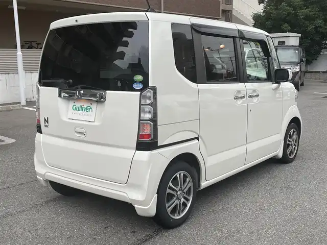 ホンダ Ｎ ＢＯＸ G SSパッケージ 大阪府 2013(平25)年 6万km プレミアムホワイトパール 純正ナビ/地デジTV/CD/DVD/SD/バックカメラ/両側パワスラ/OPキセノンライト/ブラックインテリア/クロームメッキドアハンドル/D席ハイトアジャスター/アイドリングストップ/オートライト /保証書