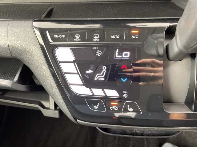 日産 デイズ HWS X プロパイロットED 道央・札幌 2019(令1)年 8万km フローズンバニラパール/アッシュブラウンM ・4WD/・インテリジェント エマージェンシーブレーキ:/・インテリジェントFCW（前方衝突予測警報）/・インテリジェントLI（車線逸脱防止支援システム/・インテリジェントDA（ふらつき警報）/・純正ナビ  フルセグTV/BT/AM/FM/AUX/・全周囲カメラ/バックカメラ /・プロパイロット/・コーナーセンサー/・シートヒーター/・オートホールド/・ドライブレコーダー/・純正LEDライト/オートライト/・アイドリングストップ/・ETC