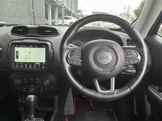 クライスラー・ジープ ジープ レネゲード リミテッド 茨城県 2019(令1)年 5.1万km グレー ワンオーナー/前後ドラレコ/前席シートヒーター/ヒーテッドステアリング/前席パワーシート/ACC/純正メモリナビ/バックカメラ/ETC2.0/USBポート/LEDヘッドライト/17インチ純正アルミホイール