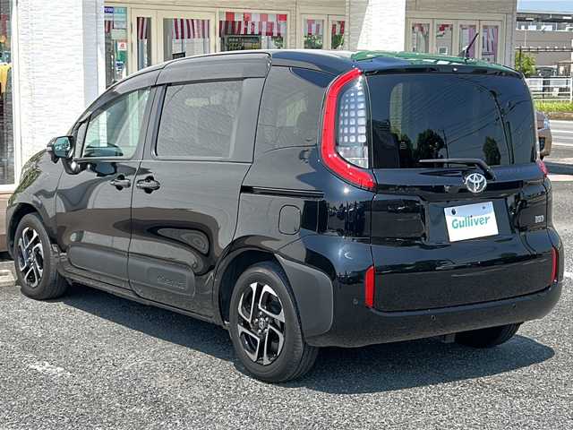 トヨタ シエンタ ハイブリッド Z 千葉県 2022(令4)年 3.1万km ブラック 1オーナー 10.5ナビ バックカメラ 両側電動スライドドア USB タイプC AC100V シートヒーター ステアリングヒーター フルセグTV ETC LEDライト オートライト セーフティセンス