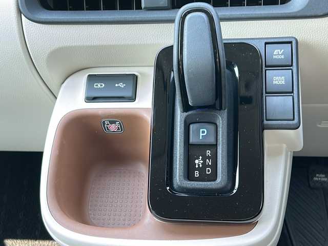 トヨタ シエンタ ハイブリッド Z 千葉県 2022(令4)年 3.1万km ブラック 1オーナー 10.5ナビ バックカメラ 両側電動スライドドア USB タイプC AC100V シートヒーター ステアリングヒーター フルセグTV ETC LEDライト オートライト セーフティセンス