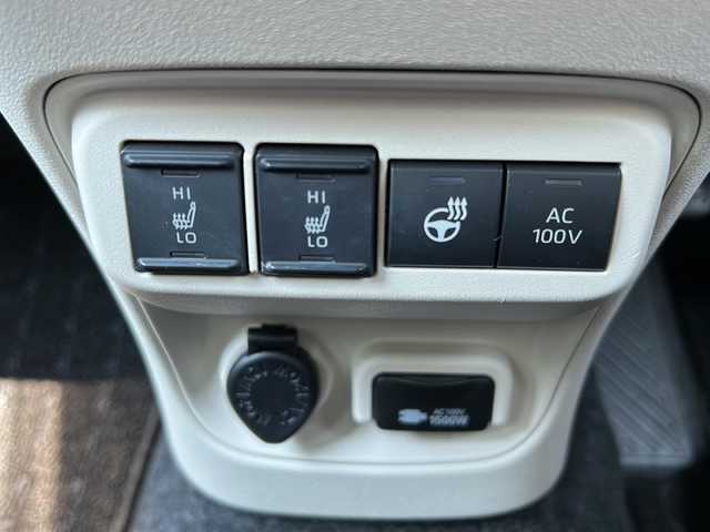 トヨタ シエンタ ハイブリッド Z 千葉県 2022(令4)年 3.1万km ブラック 1オーナー 10.5ナビ バックカメラ 両側電動スライドドア USB タイプC AC100V シートヒーター ステアリングヒーター フルセグTV ETC LEDライト オートライト セーフティセンス