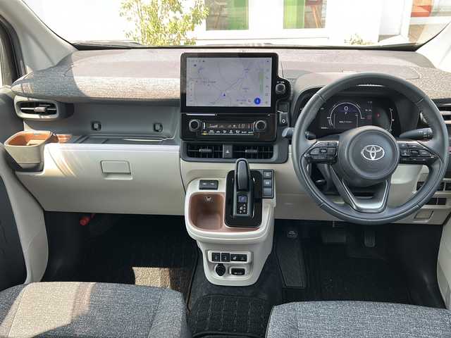 トヨタ シエンタ ハイブリッド Z 千葉県 2022(令4)年 3.1万km ブラック 1オーナー 10.5ナビ バックカメラ 両側電動スライドドア USB タイプC AC100V シートヒーター ステアリングヒーター フルセグTV ETC LEDライト オートライト セーフティセンス