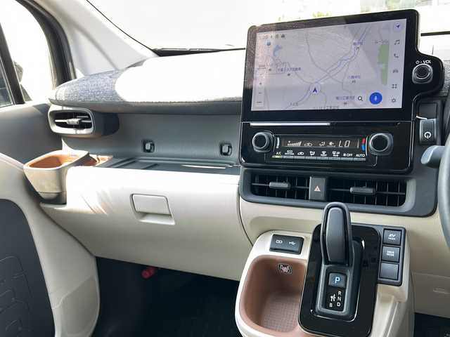 トヨタ シエンタ ハイブリッド Z 千葉県 2022(令4)年 3.1万km ブラック 1オーナー 10.5ナビ バックカメラ 両側電動スライドドア USB タイプC AC100V シートヒーター ステアリングヒーター フルセグTV ETC LEDライト オートライト セーフティセンス