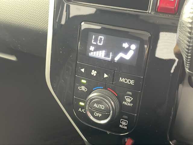 トヨタ タンク カスタムG S 愛知県 2017(平29)年 7.1万km ブラックマイカ/マゼンダベリーメタリック /禁煙車//純正ナビ(NSZT-W66T)//フルセグTV//ETC//バックカメラ//純正ドライブレコーダー//スマートアシストII//衝突回避支援ブレーキ//衝突警報//車線逸脱警報//誤発進抑制(前後方)//先行車発進お知らせ//スーパーUV&IRカットガラス//両側パワースライドドア//クルーズコントロール//純正フロアマット//純正ドアバイザー//革巻きステアリング//ステアリングスイッチ//プッシュスタート//電動格納ミラーウィンカー//新車保証書・取扱説明書//スペアキー