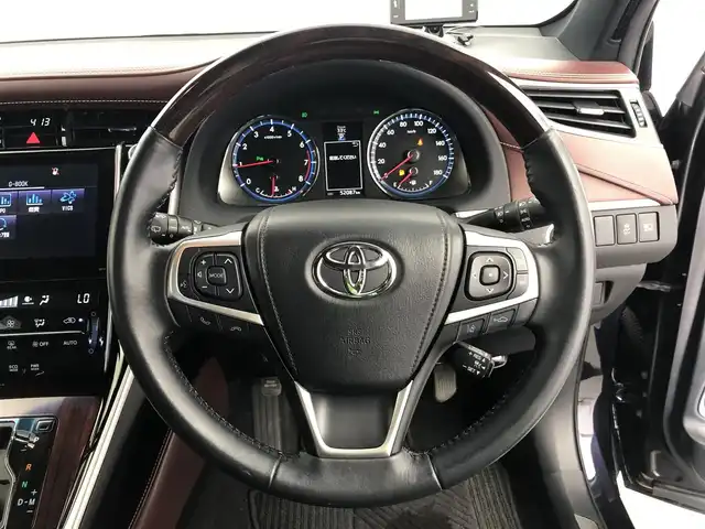 トヨタ ハリアー プレミアム アドバンスドP 愛知県 2014(平26)年 5.2万km スパークリングブラックパールクリスタルシャイン JBLプレミアムサウンド/トヨタセーフティセンス/・衝突軽減/・レーダークルーズコントロール/・レーンディパラーチャー/メーカーOPナビ/・フルセグTV/・Bluetooth/バックカメラ/パワーバックドア/サンルーフ/ハーフレザーシート/ETC/置くだけ充電