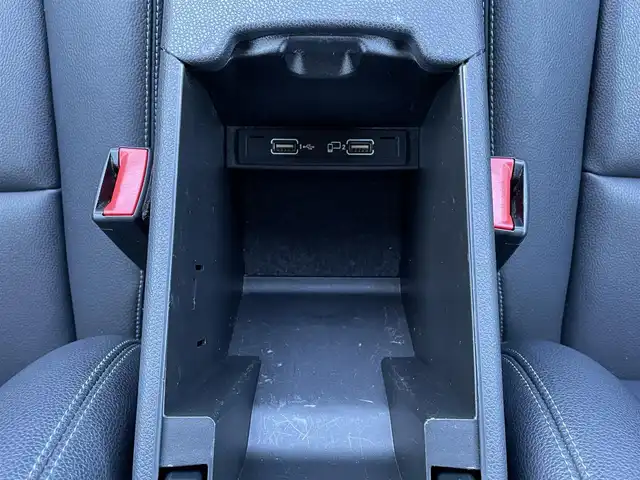 メルセデス・ベンツ ＧＬＡ２２０ 4マチック 岡山県 2018(平30)年 5.9万km コスモスブラック 4WD/純正ナビ/(CD/DVD/Bluetooth/TV)/シートヒーター/バックカメラ/ドライブレコーダー/レザーシート/シートヒーター/ルーフレール/Rクルーズコントロール/純正アルミホイール/純正フロアマット/スマートキー/ドアバイザー/ウィンカーミラー/オートライト/フォグライト/保証書/スペアキー