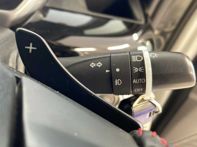 スズキ スペーシア カスタム HYBRID XS ターボ 岐阜県 2018(平30)年 6.7万km ピュアホワイトパール/ブラック2トーン 純正８型ナビゲーション（CN-RZ846/全方位モニター/Bluetooth/フルセグ視聴/両側電動スライドドア/デュアルセンサーブレーキサポート/インタークーラーターボ/ドライブレコーダー/ETC/プッシュスタート/スマートキー/スペアキー/LEDヘッドライト/LEDフォグライト/ヘッドアップディスプレイ/アイドリングストップ/クリアランスソナー/リアサーキュレーター/USBポート/取扱説明書