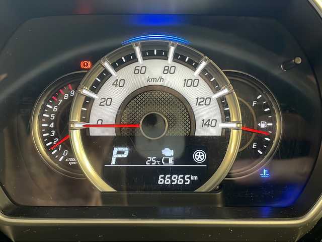 スズキ スペーシア カスタム HYBRID XS ターボ 岐阜県 2018(平30)年 6.7万km ピュアホワイトパール/ブラック2トーン 純正８型ナビゲーション（CN-RZ846/全方位モニター/Bluetooth/フルセグ視聴/両側電動スライドドア/デュアルセンサーブレーキサポート/インタークーラーターボ/ドライブレコーダー/ETC/プッシュスタート/スマートキー/スペアキー/LEDヘッドライト/LEDフォグライト/ヘッドアップディスプレイ/アイドリングストップ/クリアランスソナー/リアサーキュレーター/USBポート/取扱説明書