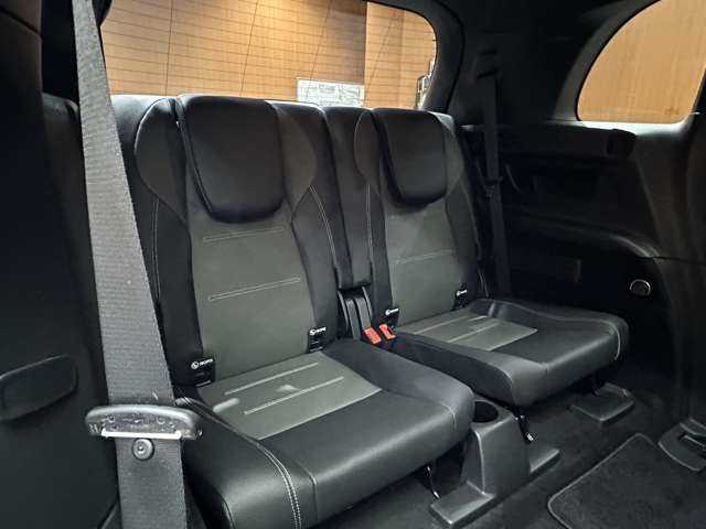 メルセデス・ベンツ ＧＬＢ２００ｄ AMGライン 千葉県 2020(令2)年 3万km 青 ＡＭＧレザーエクスクルーシブＰＫＧ　/アドバンスドＰＫＧ　/パノラマＳＲ　/ＡＣＣ　/灰黒革シート　/ＨＵＤ　/ナビ　/ＴＶ　/３６０°Ｂｌｕｅｔｏｏｔｈ接続　/シートＨ　/電動リアゲート　/衝突軽減Ｂ　/ＢＳＭ　/ＬＫＡ