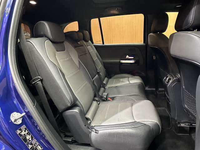 メルセデス・ベンツ ＧＬＢ２００ｄ AMGライン 千葉県 2020(令2)年 3万km 青 ＡＭＧレザーエクスクルーシブＰＫＧ　/アドバンスドＰＫＧ　/パノラマＳＲ　/ＡＣＣ　/灰黒革シート　/ＨＵＤ　/ナビ　/ＴＶ　/３６０°Ｂｌｕｅｔｏｏｔｈ接続　/シートＨ　/電動リアゲート　/衝突軽減Ｂ　/ＢＳＭ　/ＬＫＡ