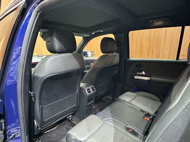 メルセデス・ベンツ ＧＬＢ２００ｄ AMGライン 千葉県 2020(令2)年 3万km 青 ＡＭＧレザーエクスクルーシブＰＫＧ　/アドバンスドＰＫＧ　/パノラマＳＲ　/ＡＣＣ　/灰黒革シート　/ＨＵＤ　/ナビ　/ＴＶ　/３６０°Ｂｌｕｅｔｏｏｔｈ接続　/シートＨ　/電動リアゲート　/衝突軽減Ｂ　/ＢＳＭ　/ＬＫＡ